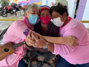 Rede Feminina: Combater o câncer e distribuir solidariedade