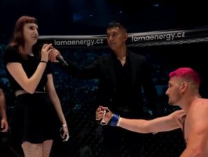 Mundo Bizarro 5 Lutador de MMA Lukasz Bukovac sofre derrota e é rejeitado em pedido de casamento pela namorada