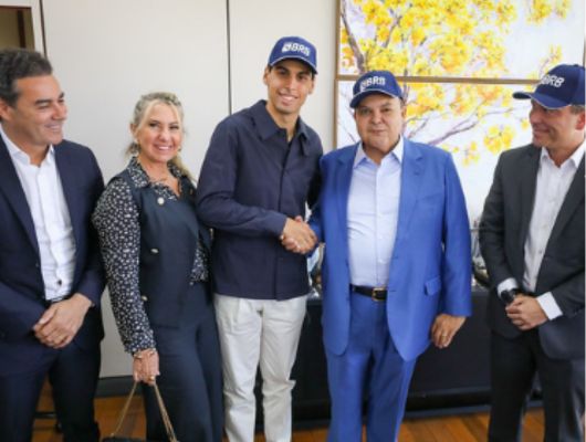 Ibaneis Rocha recebe piloto Gabriel Bortoleto e anuncia reabertura do Autódromo em 30 de novembro, 3 Ibaneis Rocha recebe piloto Gabriel Bortoleto e anuncia reabertura do Autódromo em 30 de novembro,