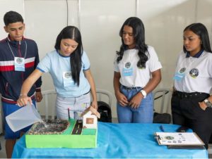 Planaltina: última etapa do 14° Circuito de Ciências, com projetos sobre o uso da água no (CEF) 3