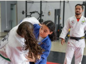 Brasil no Sul-Americano de judô no Paraguai: Com Aluna da rede pública do DF 6 Design sem nome 86