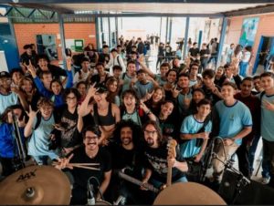 Projeto "Guitarra: a Voz do Rock" encerra formação com gravações em estúdio profissional, sábado (13)
