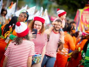 Bloco Vassourinhas de Brasília celebra o frevo, a cultura popular e o respeito às mulheres no Carnaval 2026 11 Design sem nome 84
